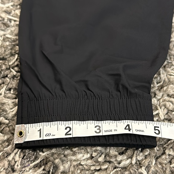 New ADIDAS Light weight / Thin Golf Essential Joggers in Black - Picture 7 of 14